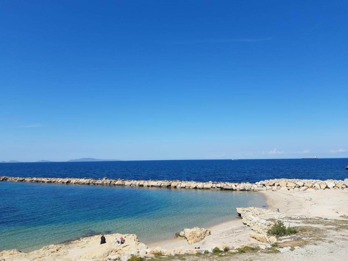 Casa Vacanze Da Lory Porto Torres Exteriér fotografie