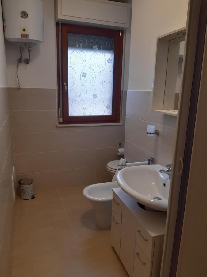 Casa Vacanze Da Lory Porto Torres Exteriér fotografie
